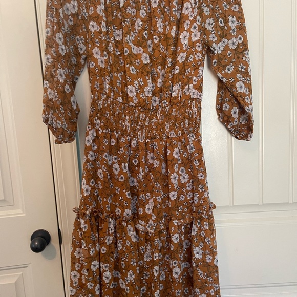 Ryan Michelle brown and white floral long sleeve knee length dress.  Size MP - Picture 11 of 11